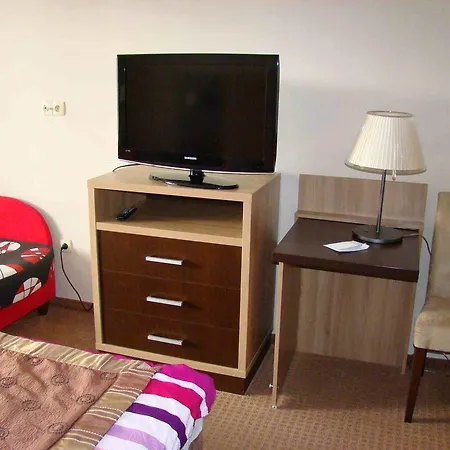 Apartament *