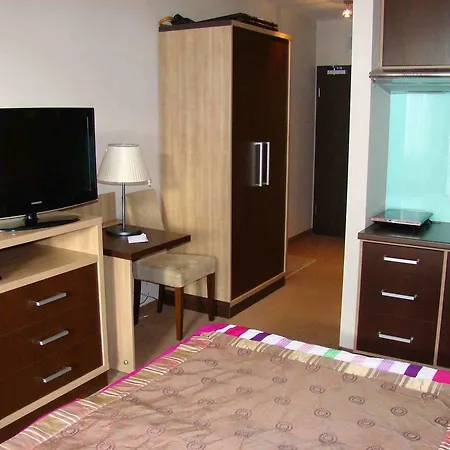 Apartament *